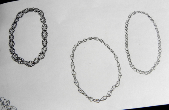 la maman dessine des bracelets
