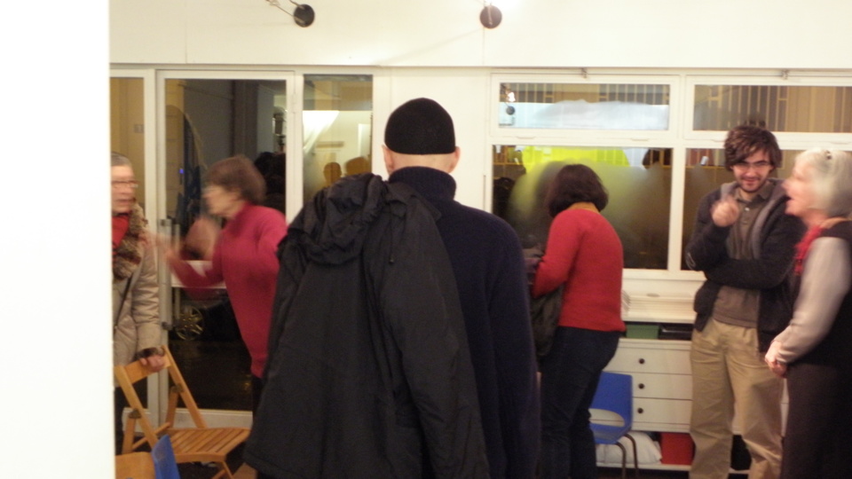 cent mille petits points cent mille petits points