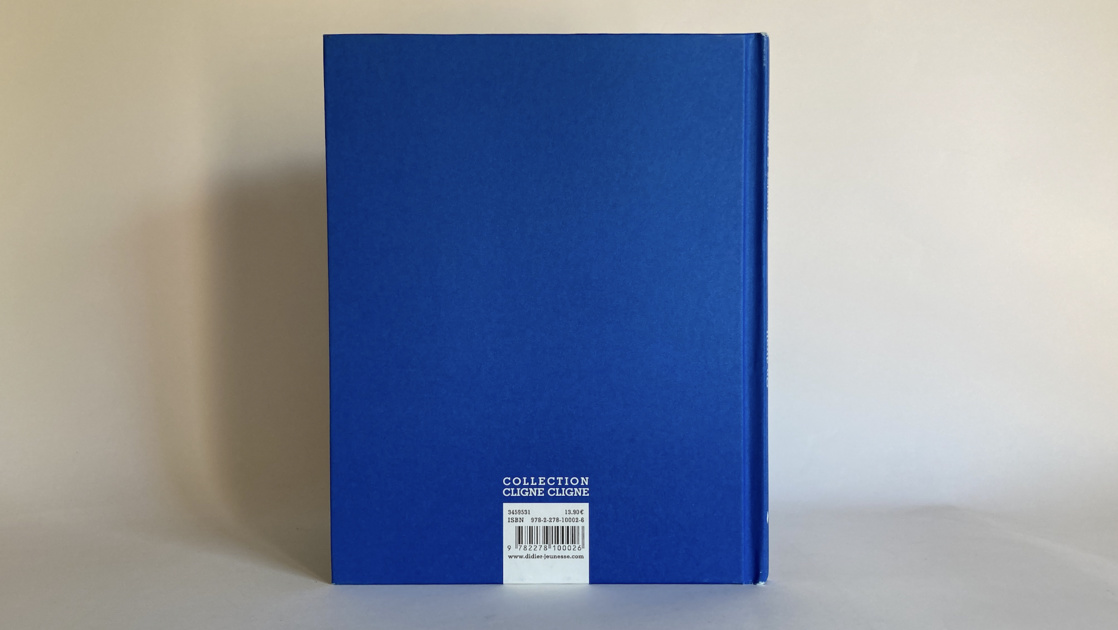 On dirait une tache de lait On dirait une tache de lait